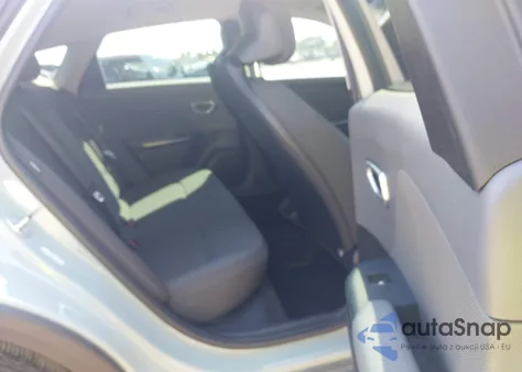 2025 Kia K4 Lxs из США, поврежденный, VIN 3KPFT4DE3SE108752